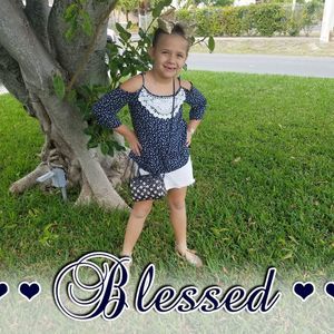 Meet your Posher, Melissa